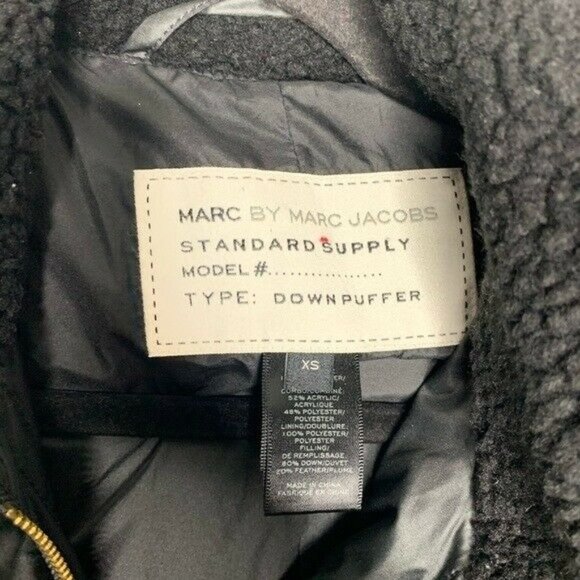 Marc by Marc Jacobs Jacket Size XS Women’s Down Puffer Black Long Sleeve Warm - Picture 3 of 5